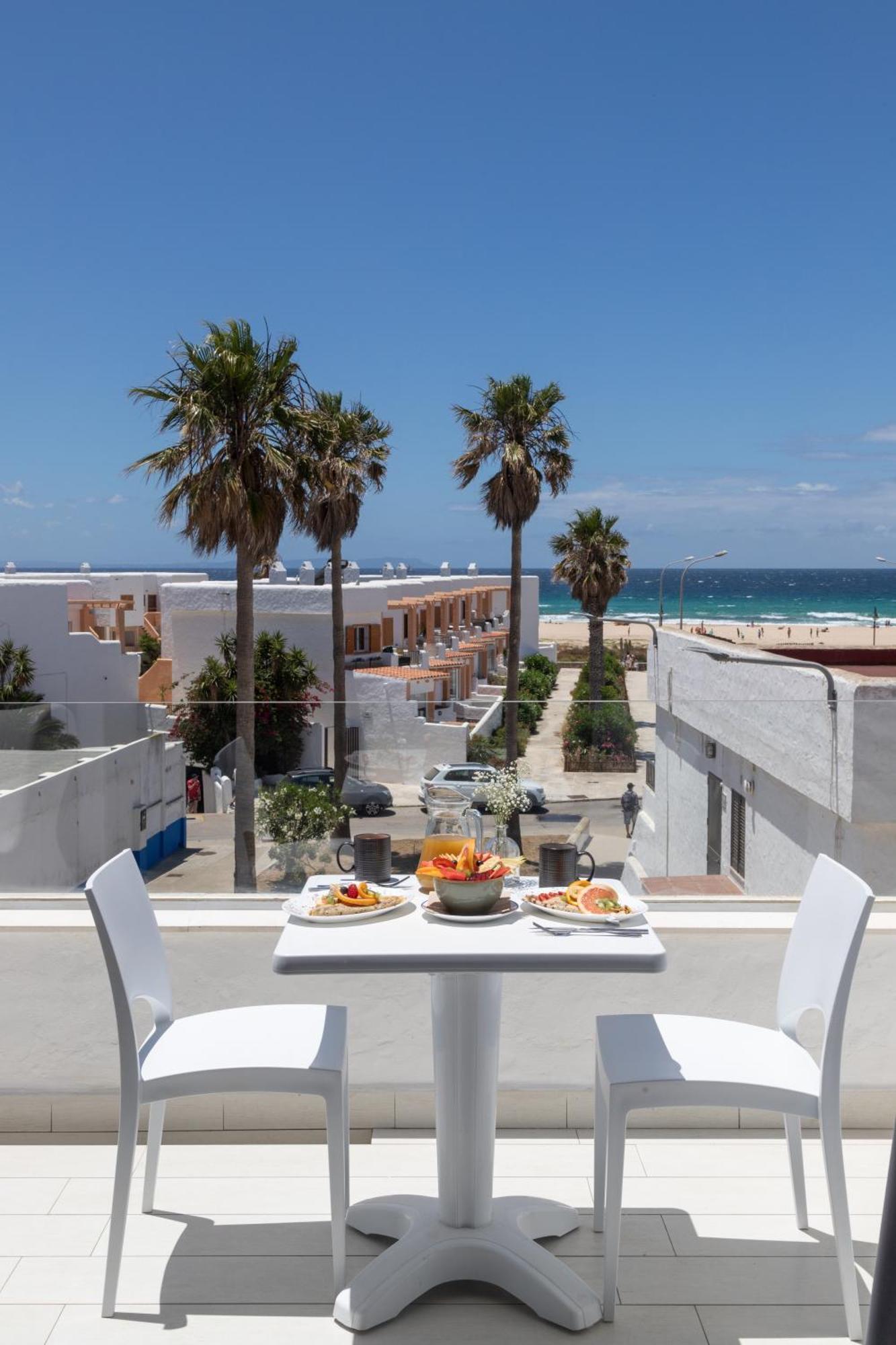 Beachfront Aqua Livingtarifa Exteriör bild