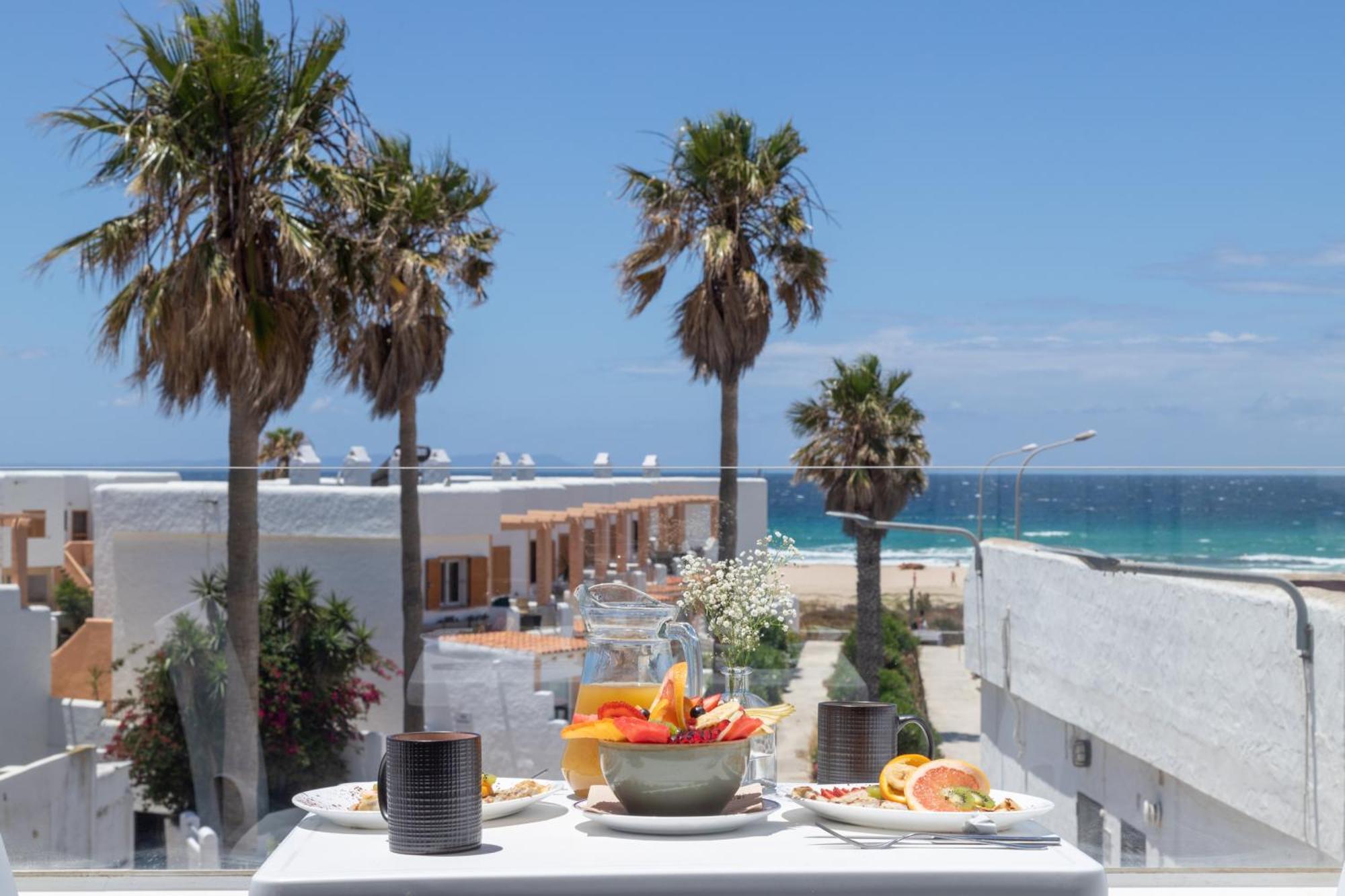 Beachfront Aqua Livingtarifa Exteriör bild